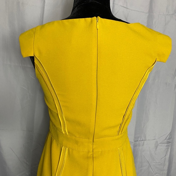 Vince Camuto dress - Picture 3 of 6